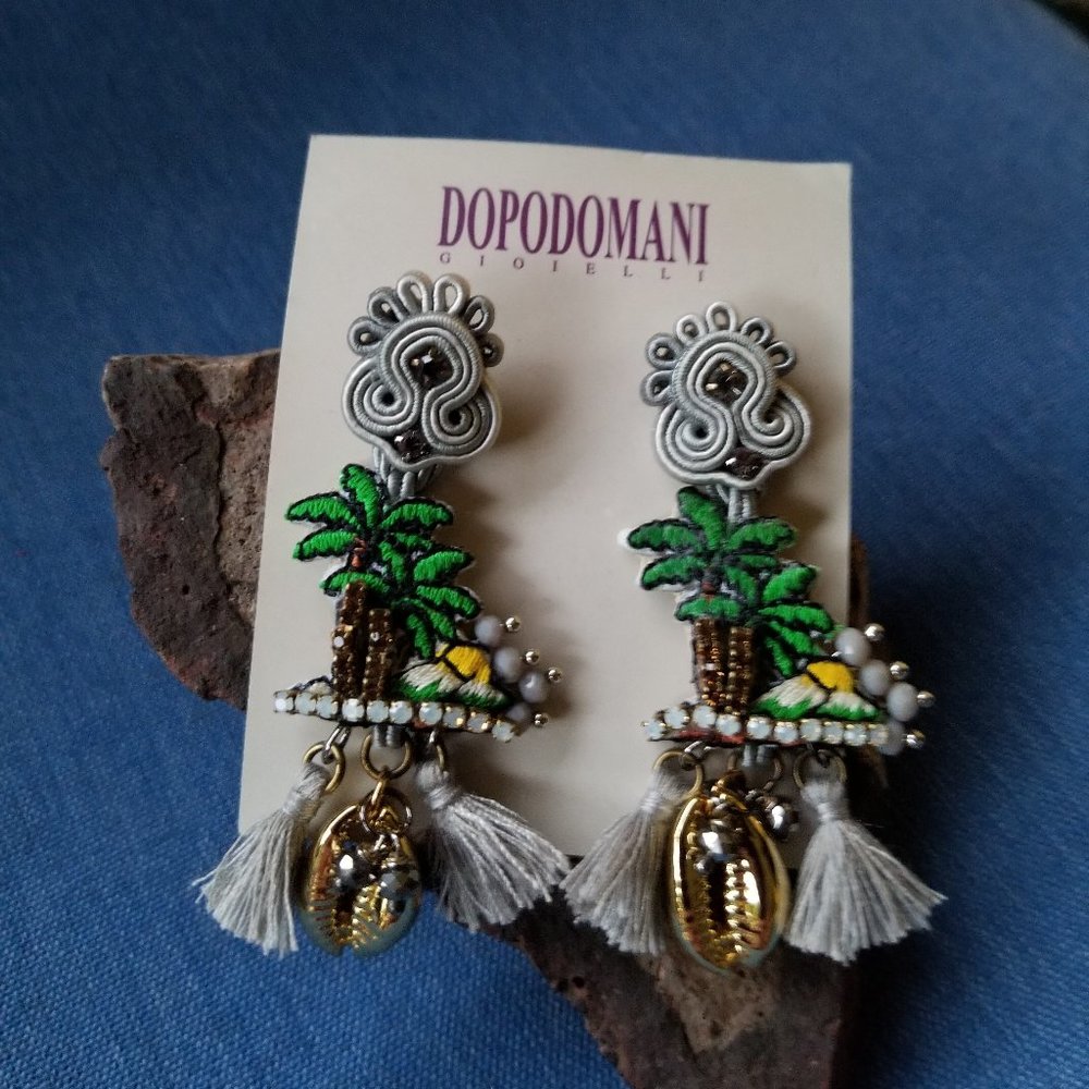 🌴Dopodomani Tropical Dangle Earrings - NWOT🌴